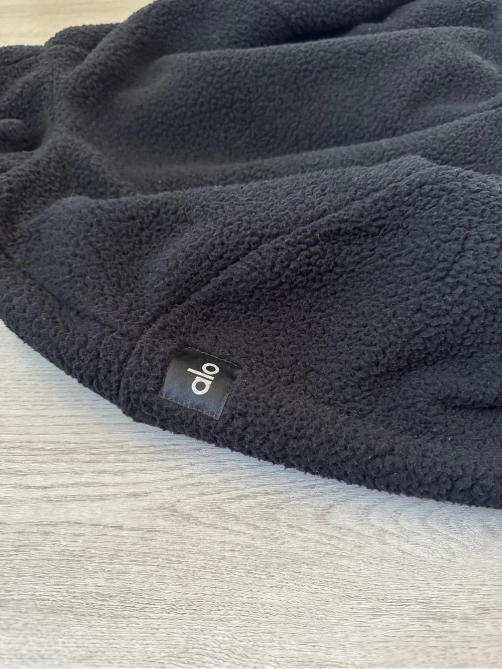 ALO Yoga Black Sherpa Zip-Up Jacket